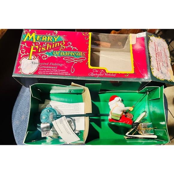 Merry Fishing  Animating Fishing Ornament from the Enchanted workshop - Picture 9 of 9